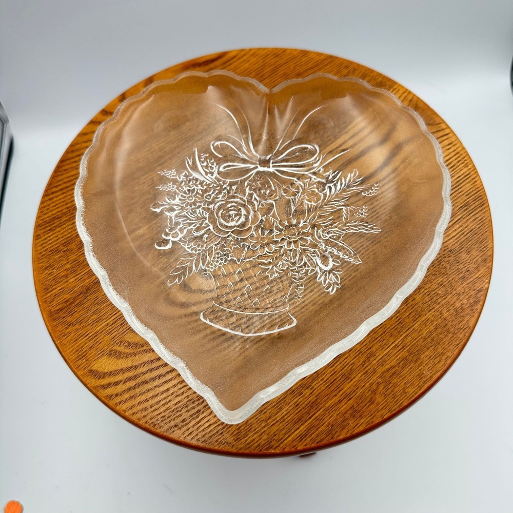 Mikasa Endearment Heart Crystal Candy Dish with Embossed Flower Basket